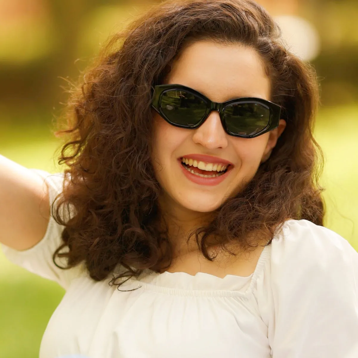 Mia sold by Dima Eyewear product image thumbnail 2