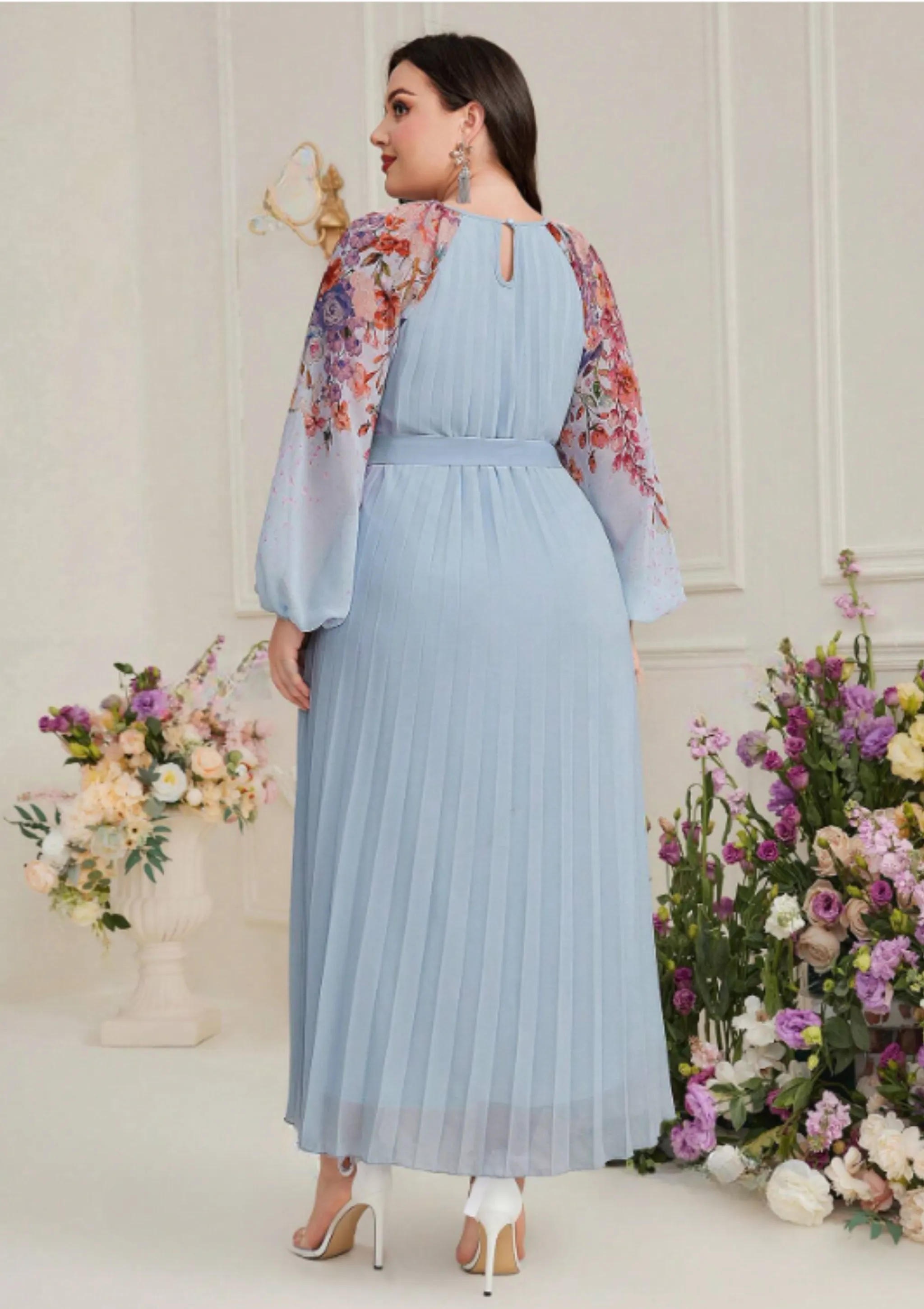 HAZEL FLORAL MAXI DRESS sold by hitheredarling product image thumbnail 2