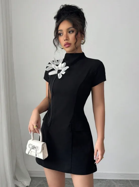 AURELIA FLOWER DRESS sold by hitheredarling product image thumbnail 2