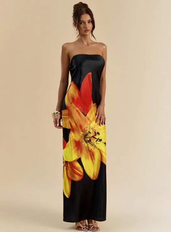 JENNIFER FLORAL MAXI DRESS sold by hitheredarling product image thumbnail 5