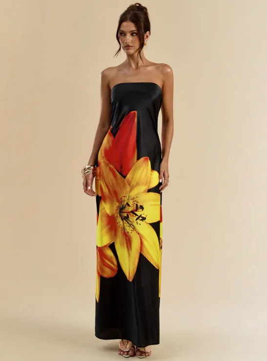 JENNIFER FLORAL MAXI DRESS sold by hitheredarling product image thumbnail 4