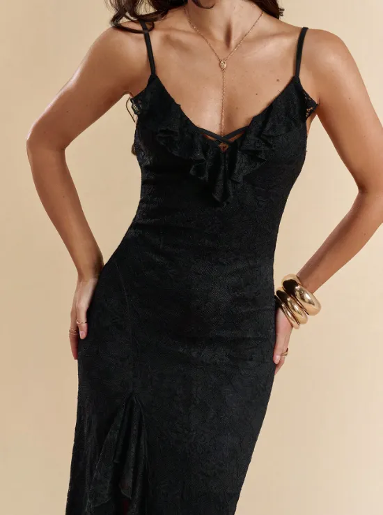 KYLIE LACE RUFFLES MAXI DRESS sold by hitheredarling product image thumbnail 5