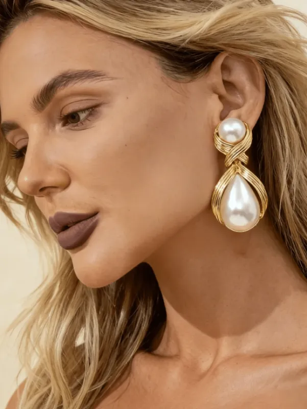 Morgan Pearl Teardrop Earrings made by hitheredarling