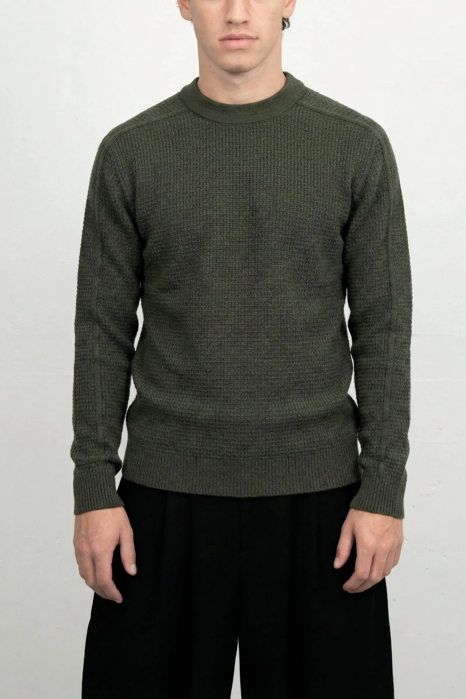 ROENTGEN-II crew neck | rund hals, natural green (f) sold by S.N.S HERNING