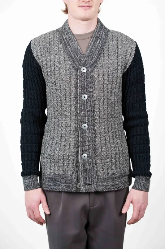 HYBRID cardigan, noise block sold by S.N.S HERNING