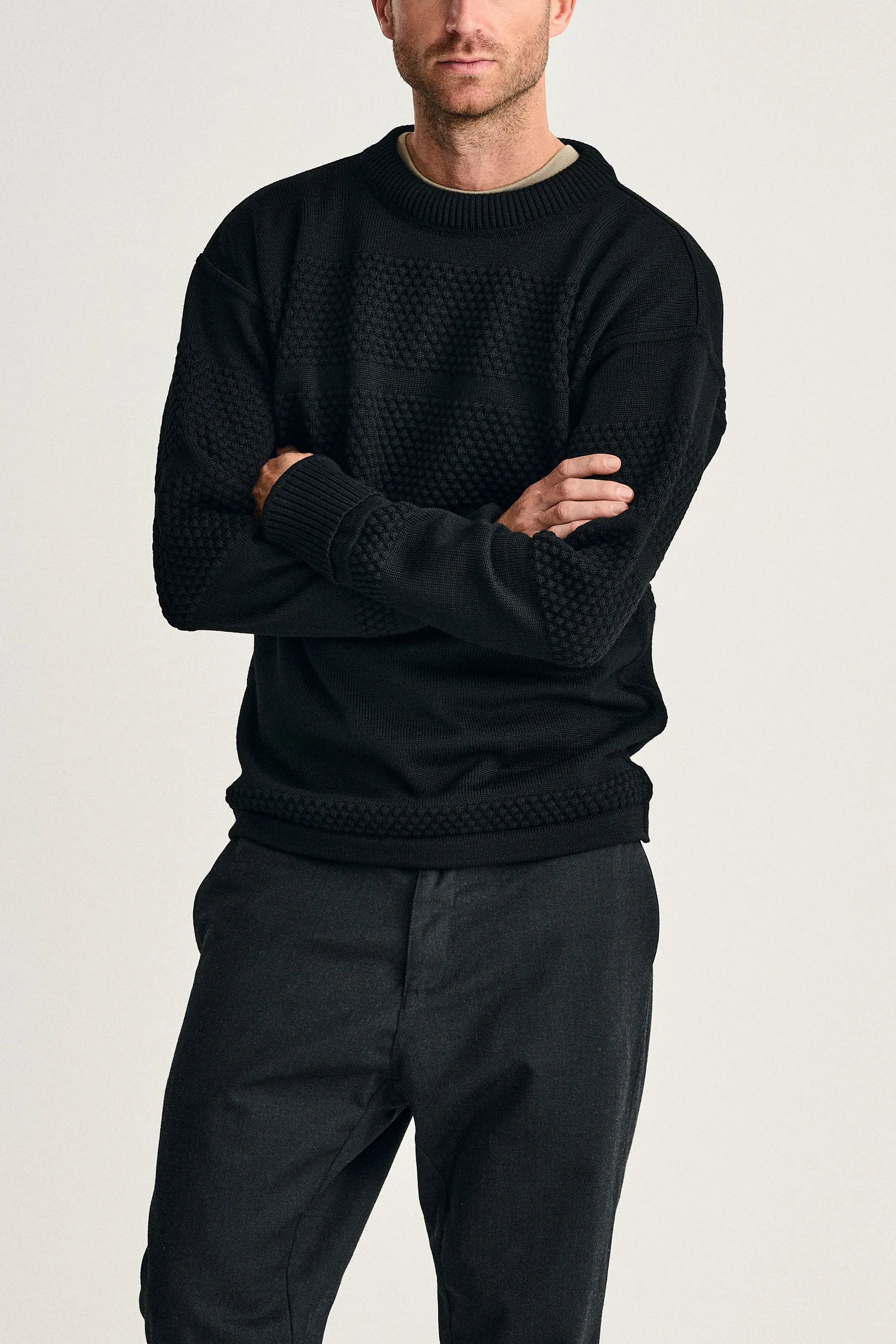 FISHERMAN crew neck | rund hals, black void sold by S.N.S HERNING