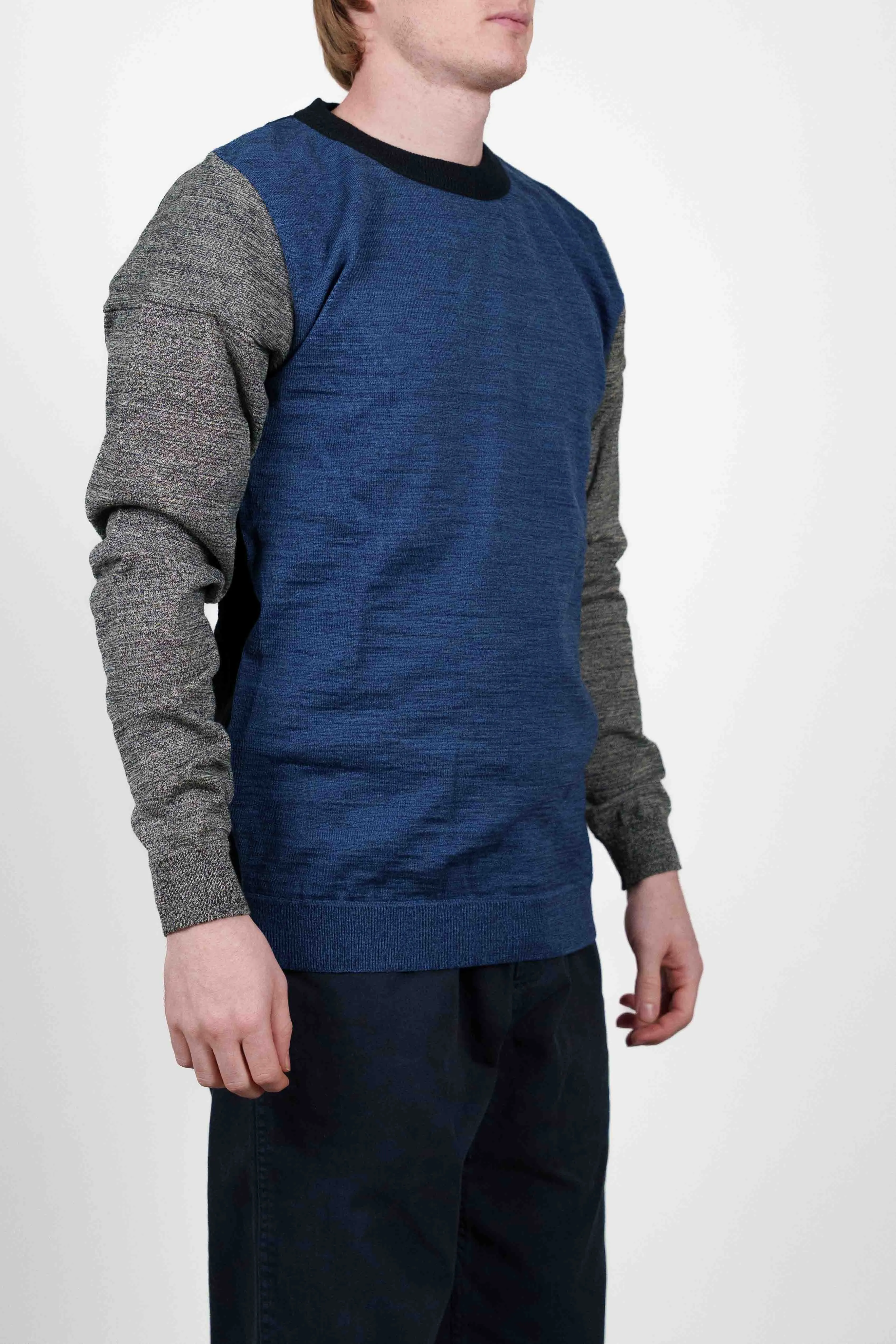 MIGRATION crew neck, blue static block sold by S.N.S HERNING product image thumbnail 2