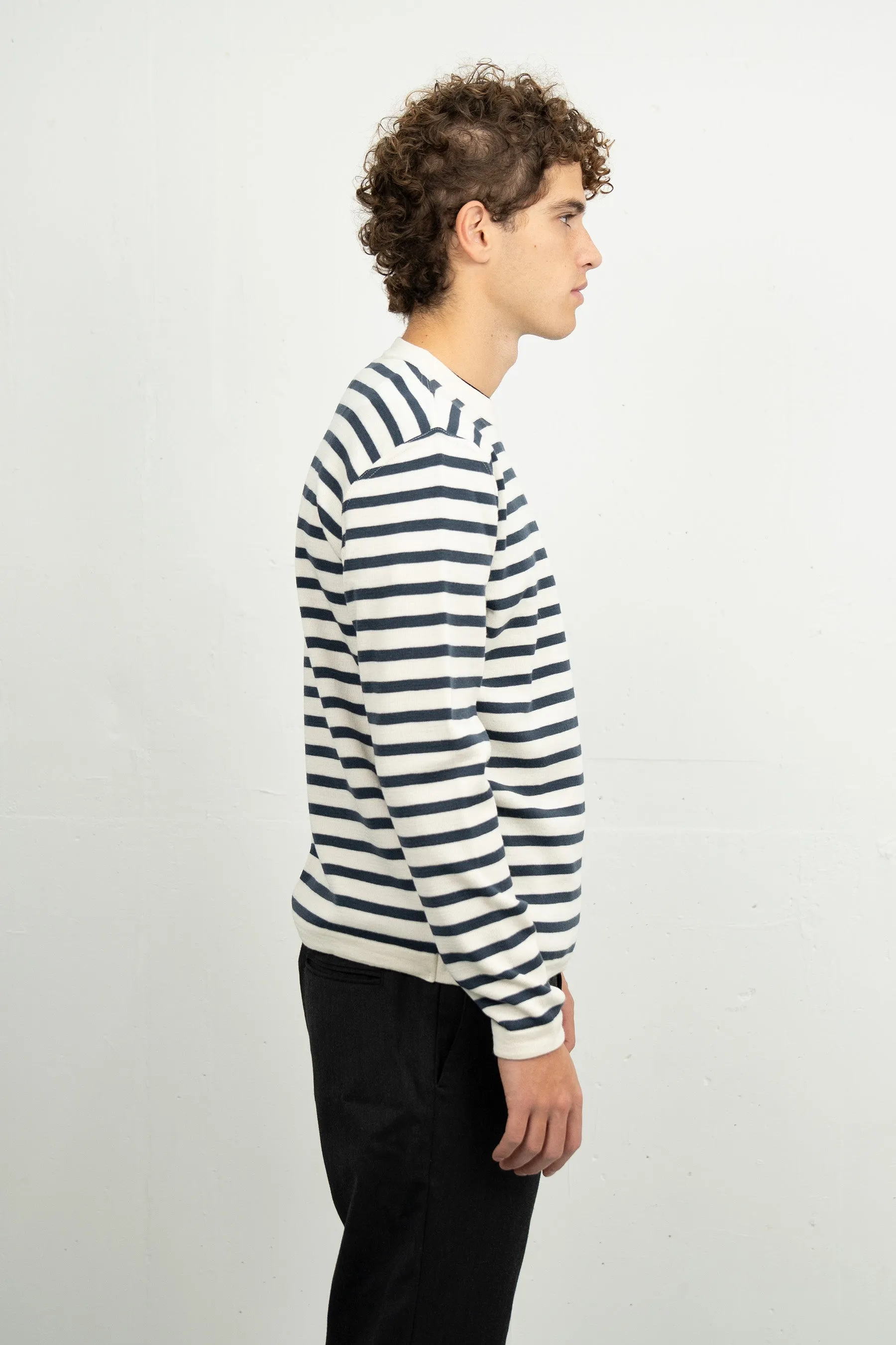 NAVAL crew neck | rund hals, natural white / shadow blue sold by S.N.S HERNING product image thumbnail 4