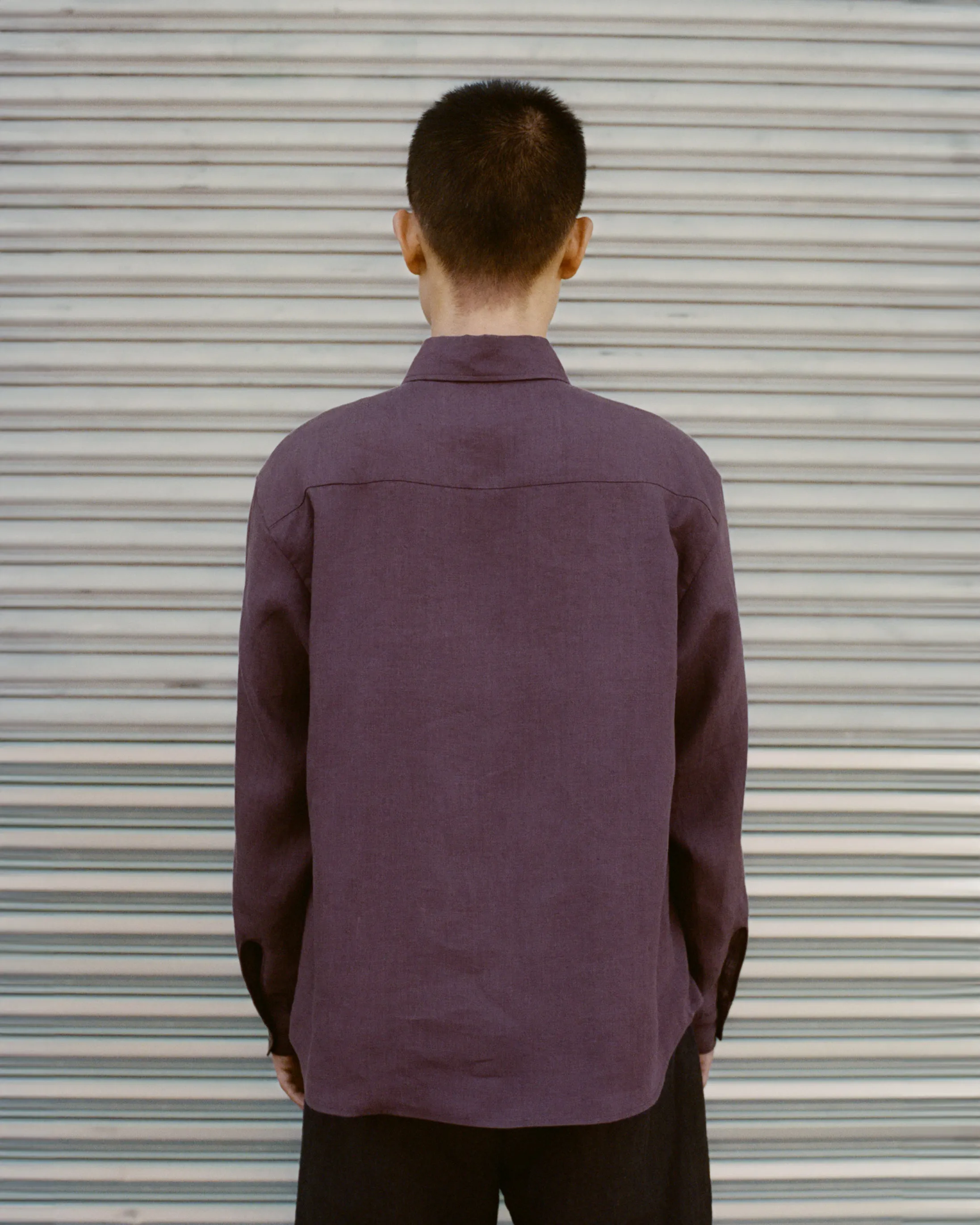 Tent Shirt in Aubergine Linen sold by Of Nothing product image thumbnail 5