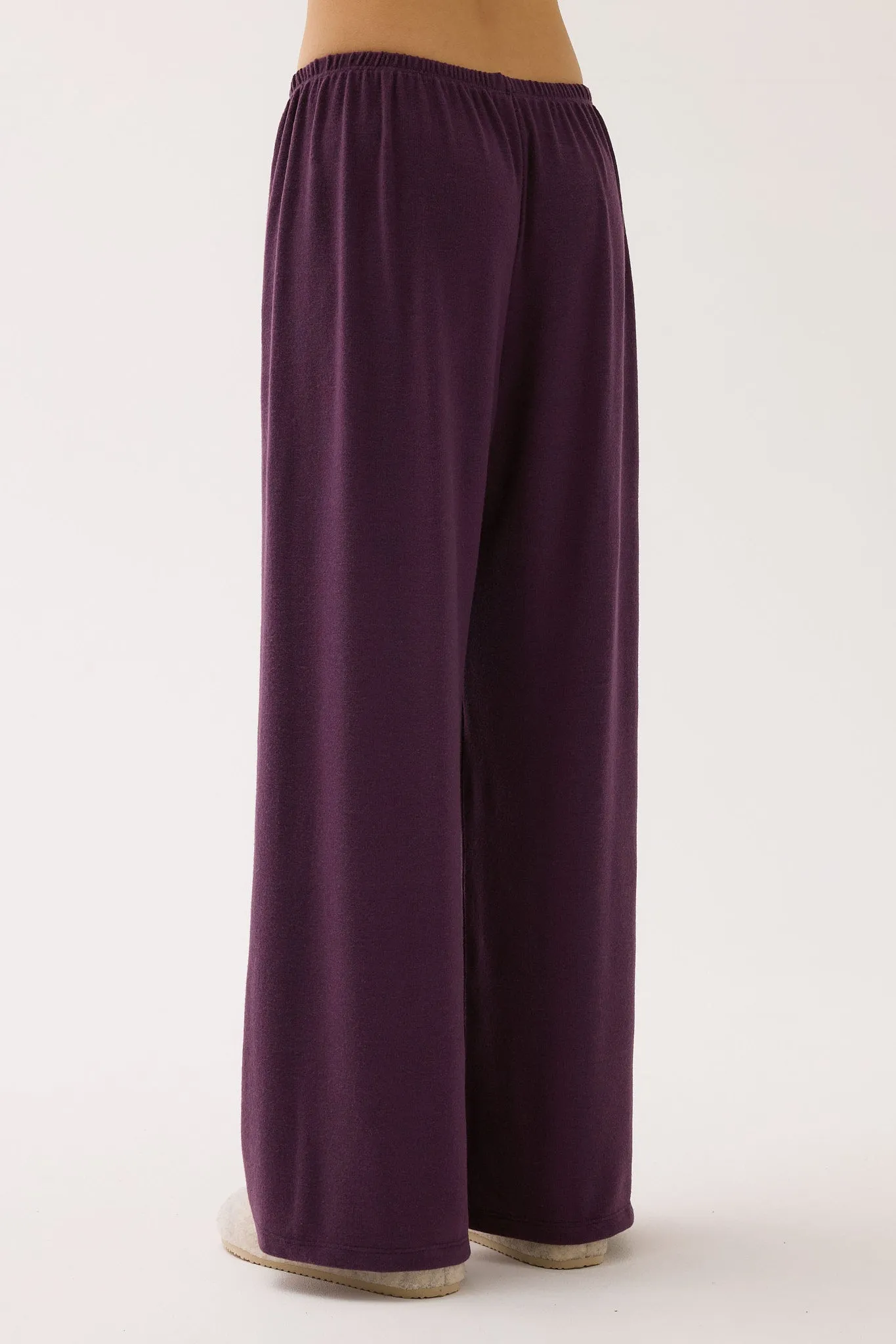 Wide-leg cruiser sold by Tea You product image thumbnail 4