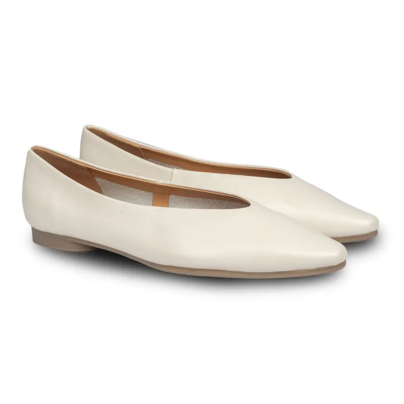 Rene Classic Flats Ivory made by Nappa Milano