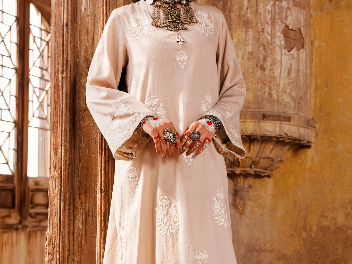 BEIGE COTTON DOBBY KURTI | AWP-LK-CD-04-706 sold by Junaid Jamshed product image thumbnail 3