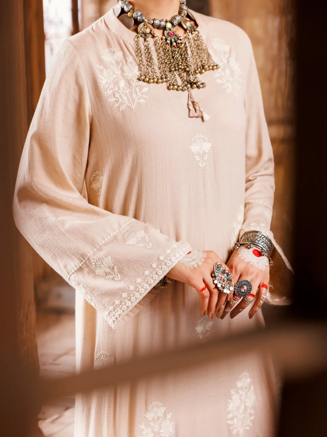 BEIGE COTTON DOBBY KURTI | AWP-LK-CD-04-706 sold by Junaid Jamshed product image thumbnail 2