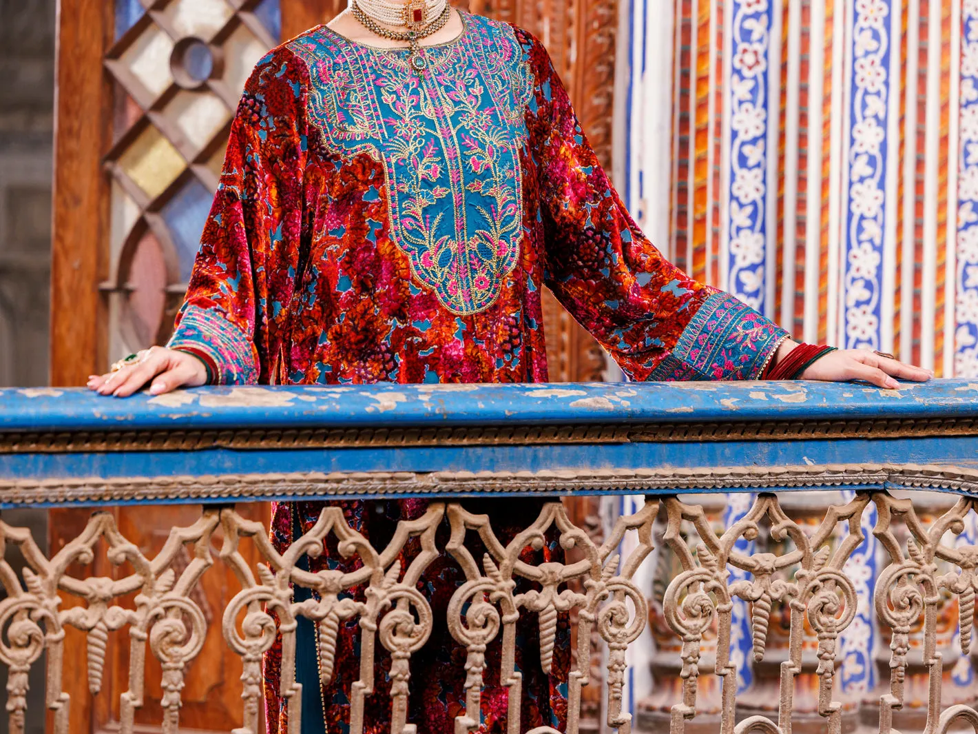 MAROON VELVIT 2PC STITCHED | AL-LS-LKS-CD-04-534 sold by Junaid Jamshed product image thumbnail 4