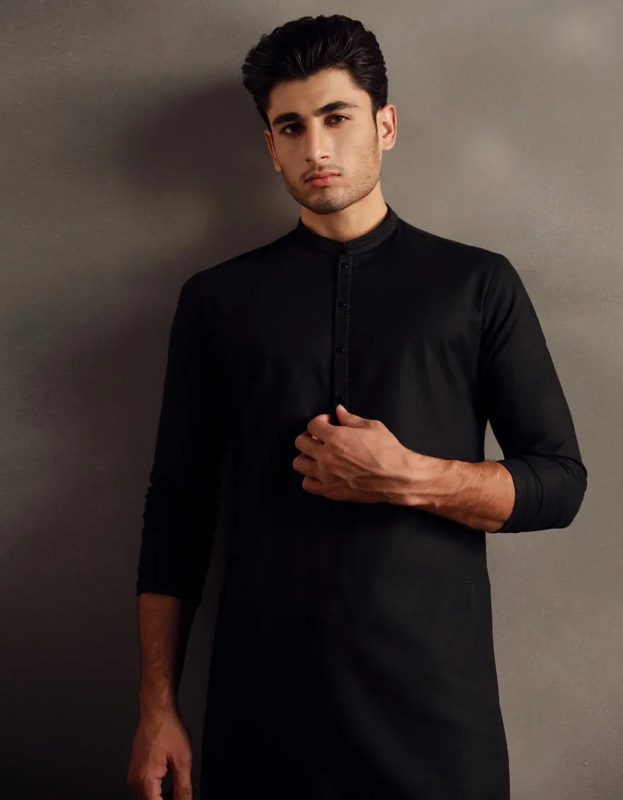 BLACK COTTON KURTA | JJK-CD-04-33040 sold by Junaid Jamshed product image thumbnail 2