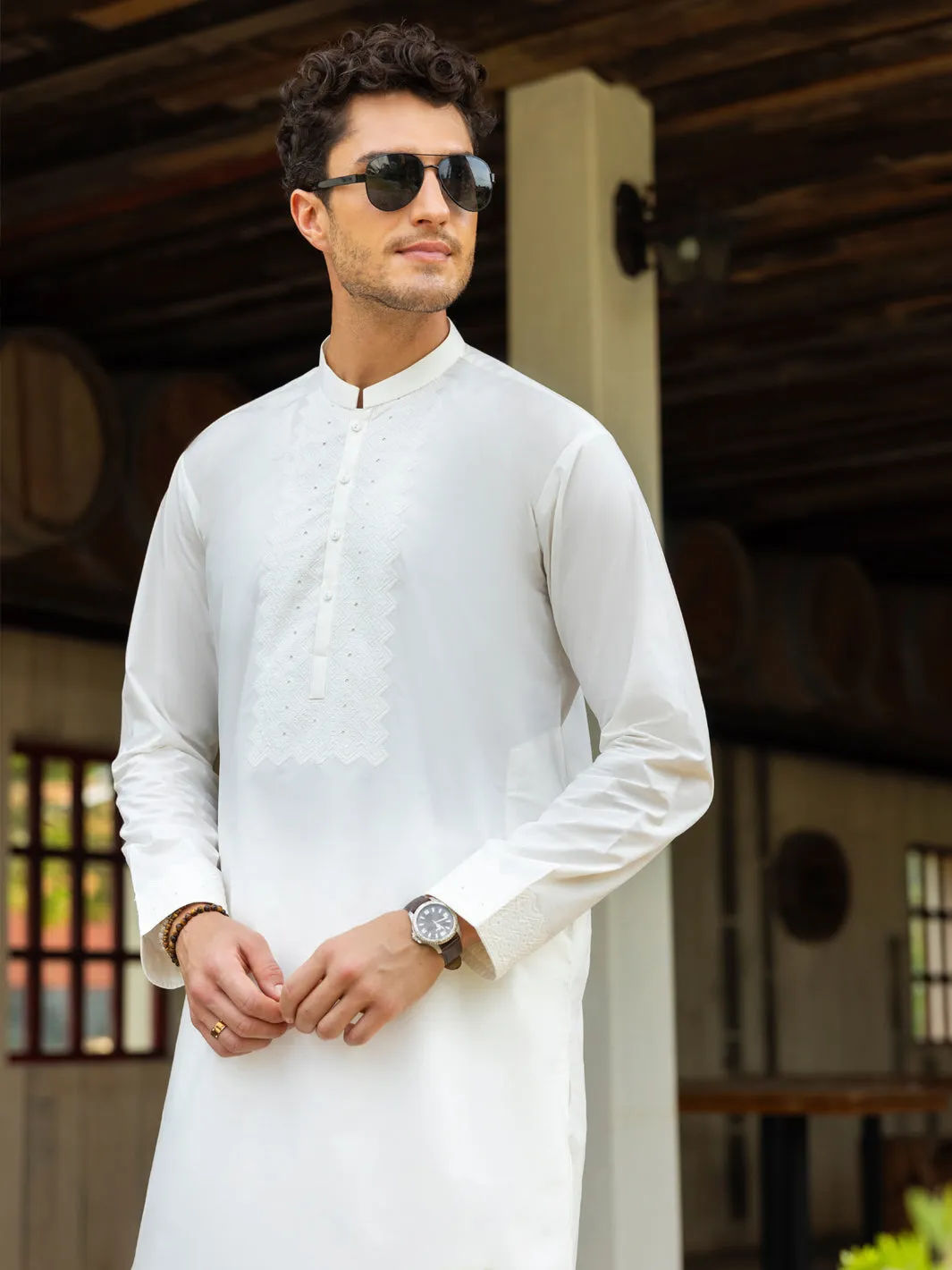 OFF WHITE COTTON KURTA TROUSERS | AL-KT-3059/AM-6219A sold by Junaid Jamshed product image thumbnail 2