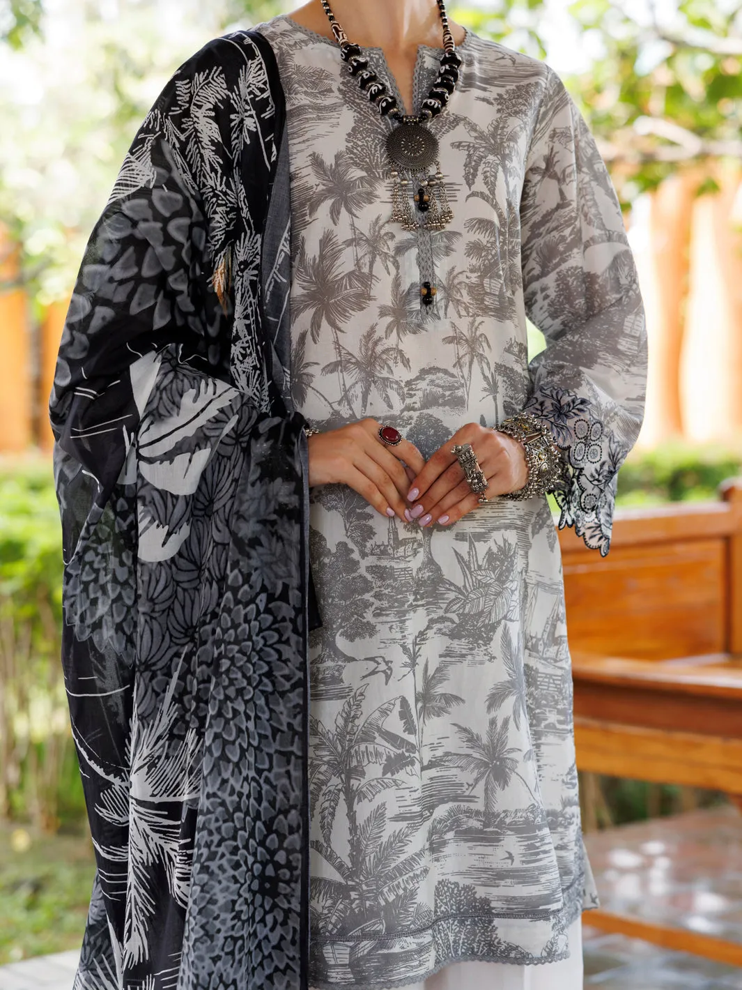 LIGHT GREY LAWN 3PC UNSTITCHED | ALP-3PS-2009 FB-2009A sold by Junaid Jamshed product image thumbnail 3