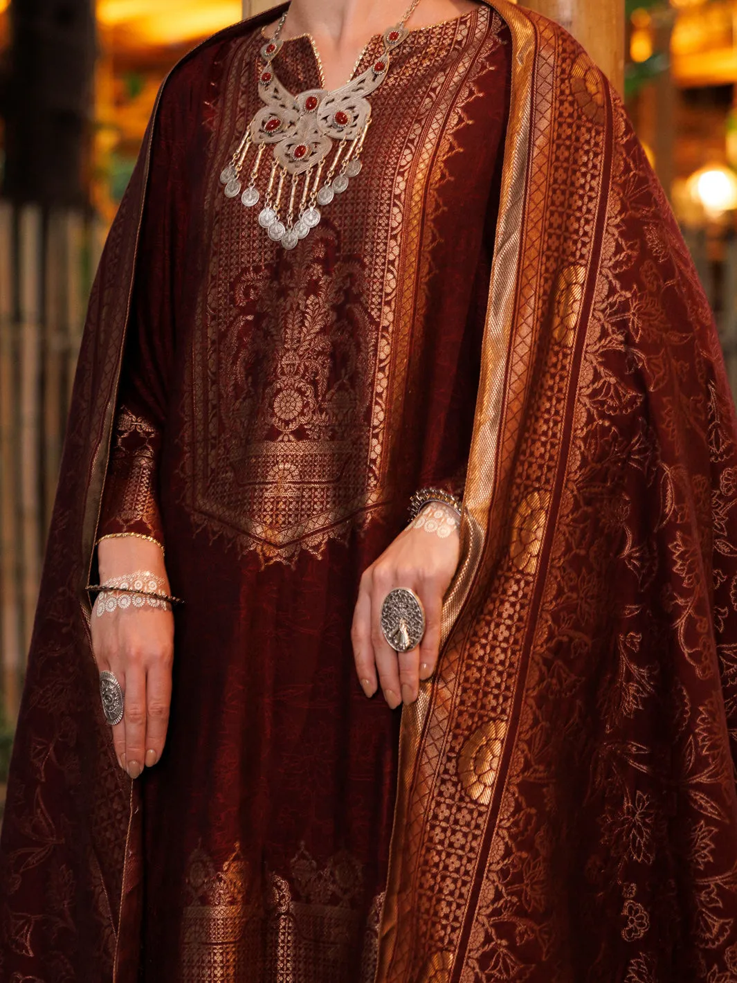 MAROON YARN DYED JACQUARD 3PC STITCHED | ALP-3PS-2020/S FB-2020A sold by Junaid Jamshed product image thumbnail 3