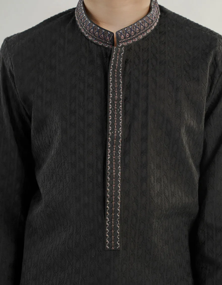 BLACK COTTON KURTA | JCK-A-47316/S24/JJ1096-SF sold by Junaid Jamshed product image thumbnail 3
