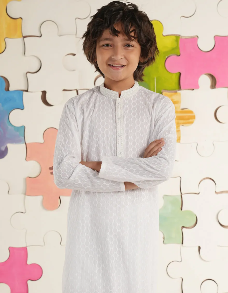 WHITE COTTON KURTA | JCK-A-47317/S24/JJ1098-SF sold by Junaid Jamshed product image thumbnail 2