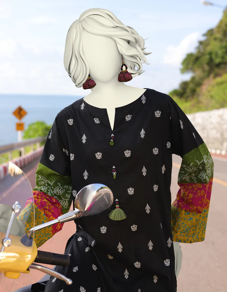 BLACK LAWN KURTI | JJLK-JSS-CD-05-357 sold by Junaid Jamshed product image thumbnail 2