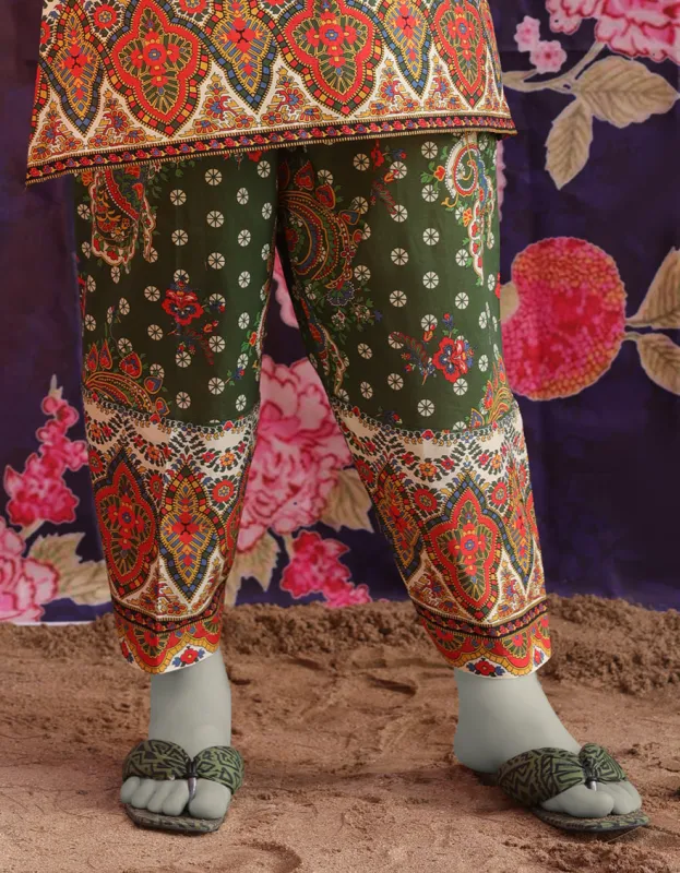GREEN LAWN TROUSERS | JJLT-CD-05-301 sold by Junaid Jamshed