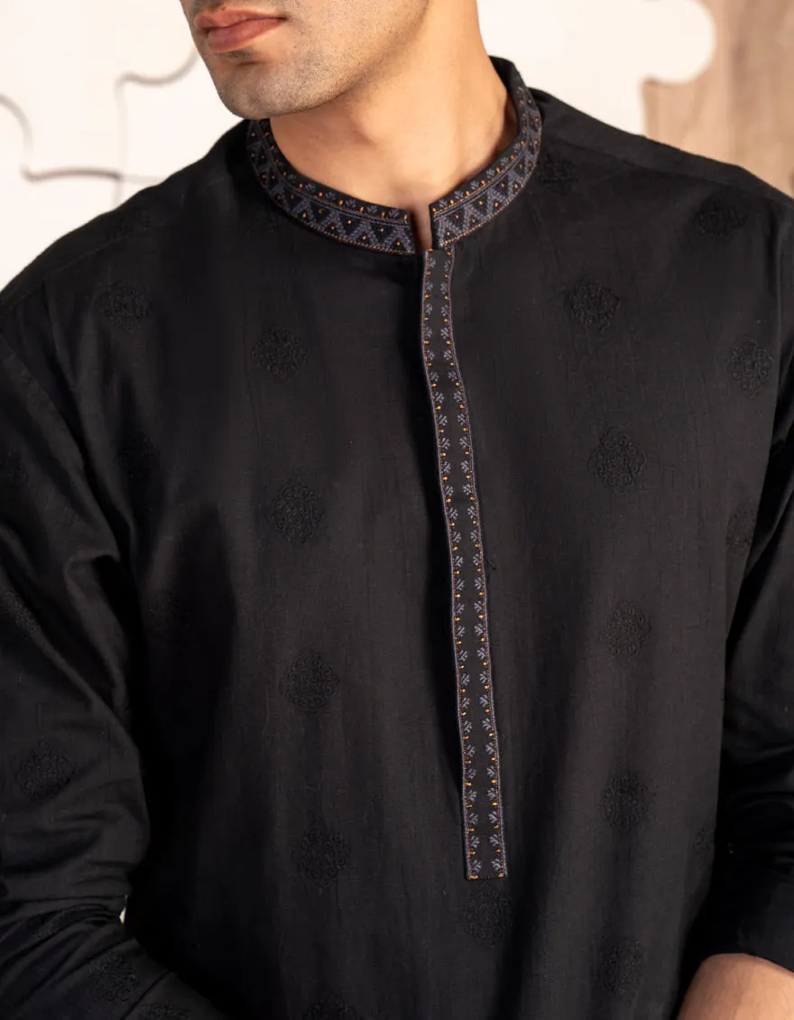 BLACK COTTON KURTA | JTK-W-34847/S24/JJ9631-FL sold by Junaid Jamshed product image thumbnail 3