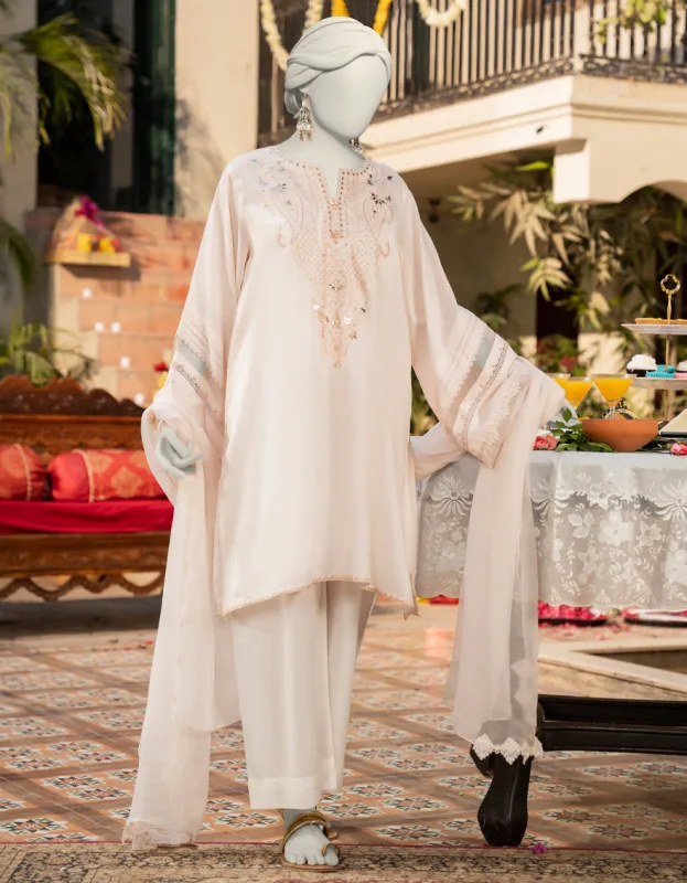 ORANGE LAWN 2PC STITCHED | JLAWN-S-JDS-25-1084/ sold by Junaid Jamshed