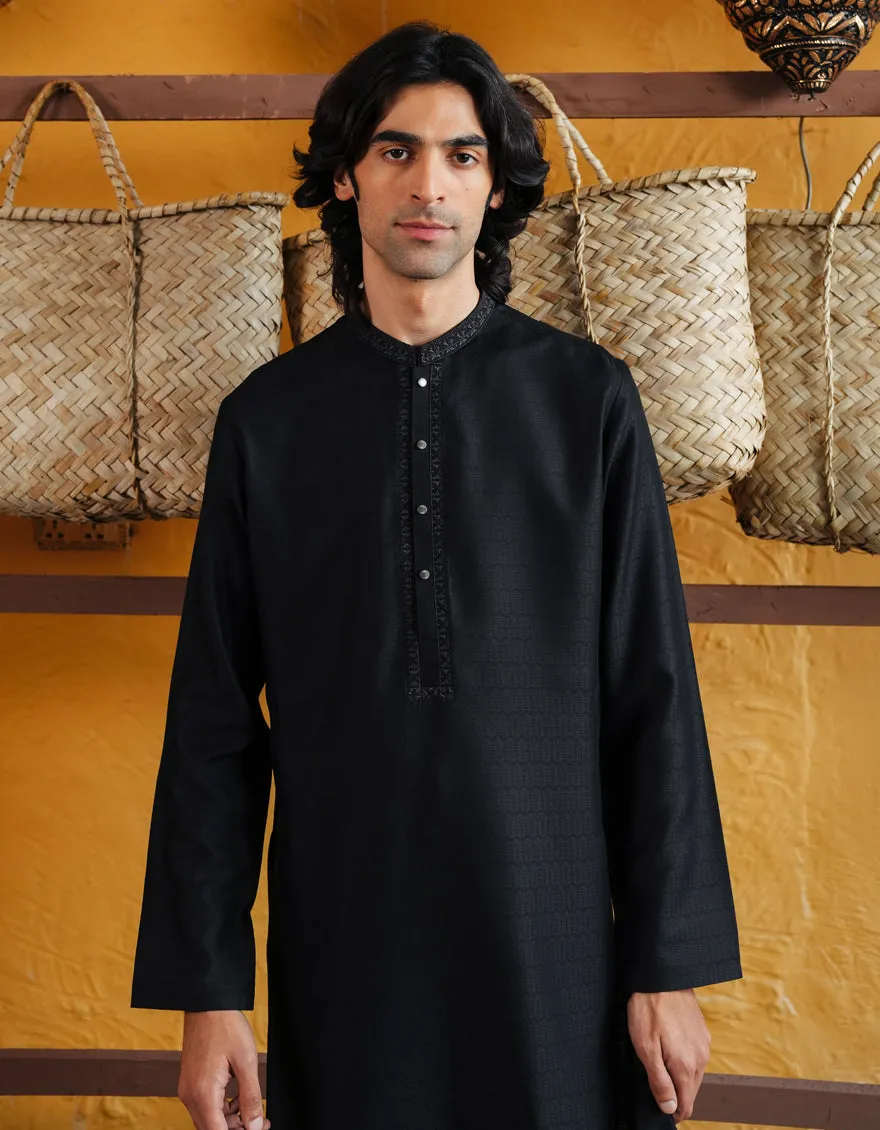 BLACK BLENDED KURTA | JJK-A-33297/S25/JJ93 sold by Junaid Jamshed product image thumbnail 3