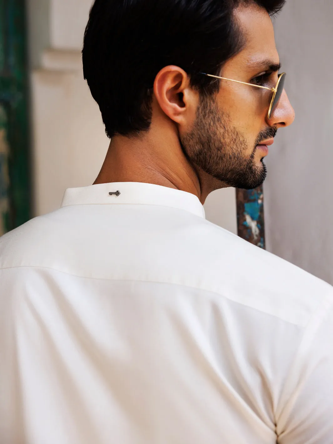 OFF WHITE BLENDED KURTA | AL-K-1168A/AM-6207A sold by Junaid Jamshed product image thumbnail 4