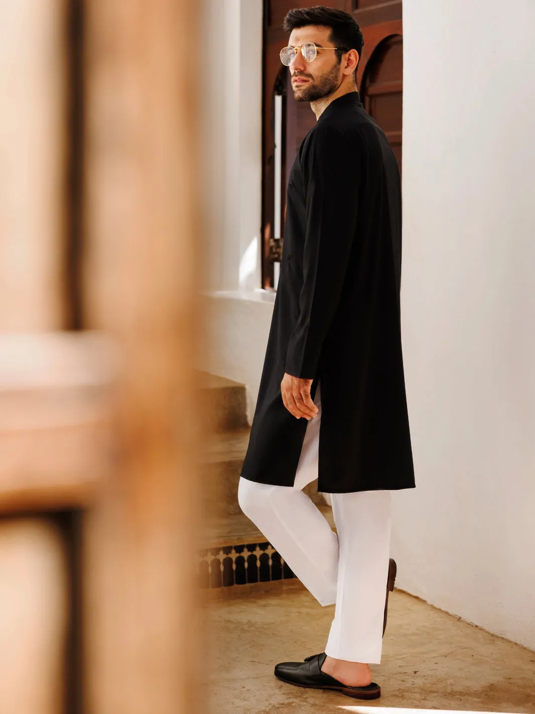 BLACK BLENDED KURTA | AL-K-1168C/AM-6207-C sold by Junaid Jamshed product image thumbnail 3