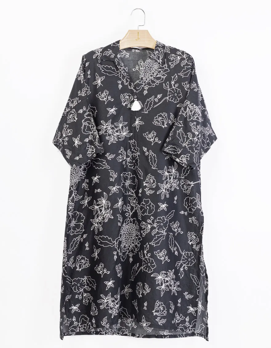 BLACK LAWN KURTI | JJLK-S-JSS-25-417 FB sold by Junaid Jamshed