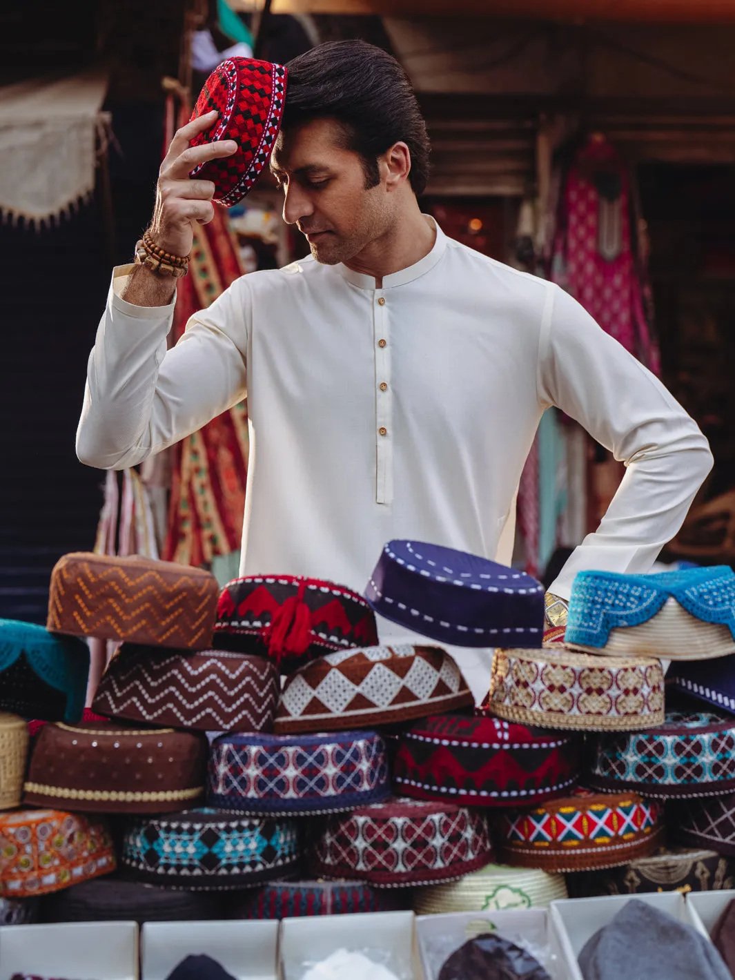 OFF WHITE BLENDED KURTA | AL-K-1259/AM-6314A sold by Junaid Jamshed product image thumbnail 3