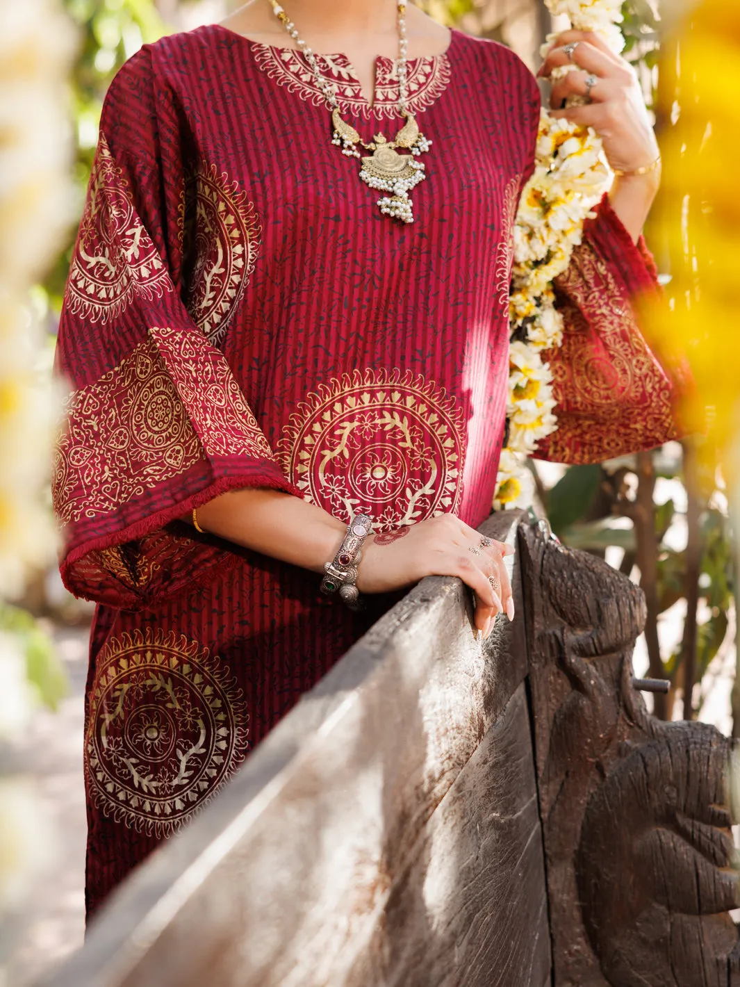 MAROON DOBBY KURTI | AL-LK-1061/FB-1061A sold by Junaid Jamshed product image thumbnail 3