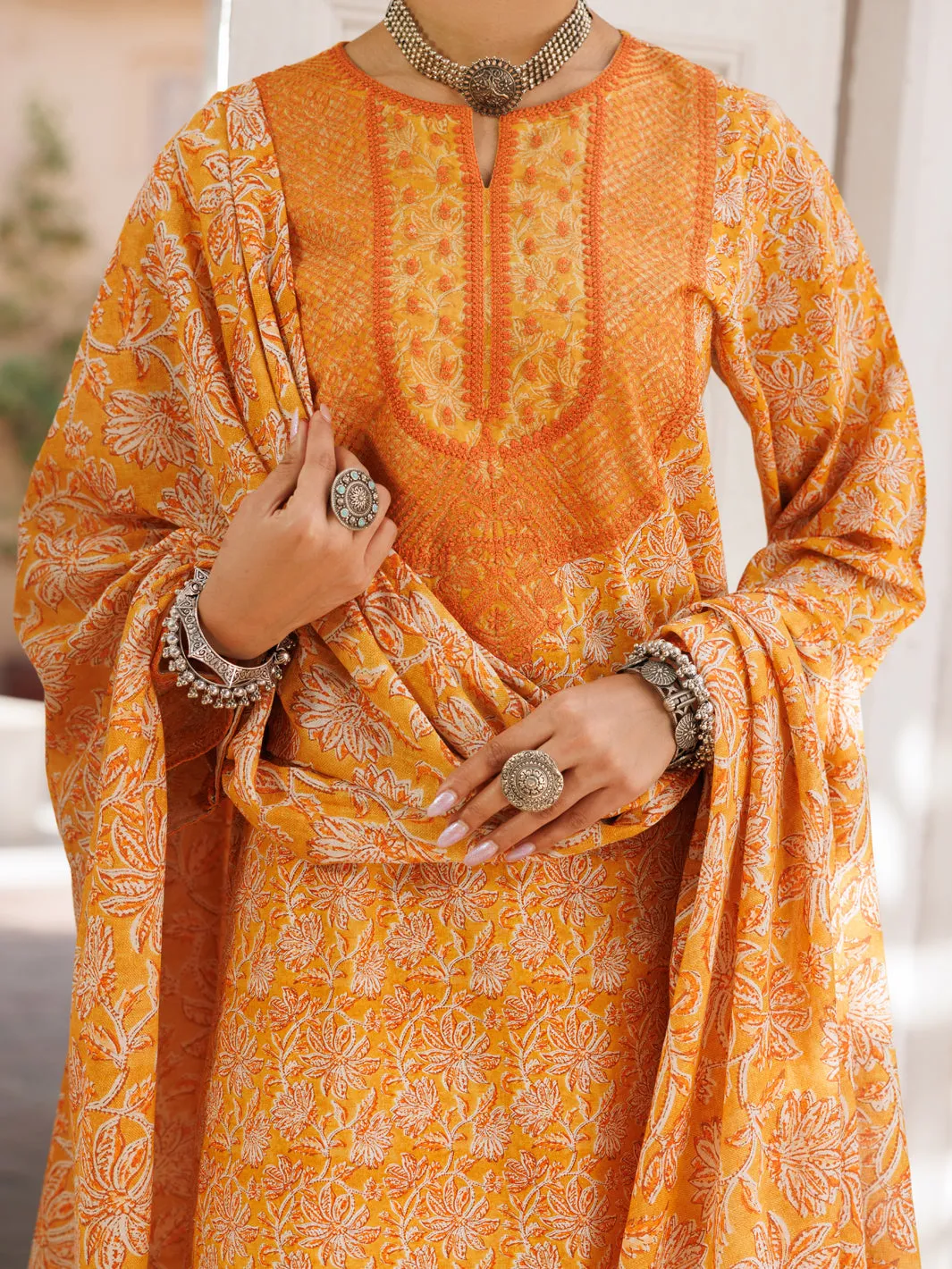MUSTARD LAWN 3PC STITCHED | ALP-3PS-2131/S FB-2131A sold by Junaid Jamshed product image thumbnail 5