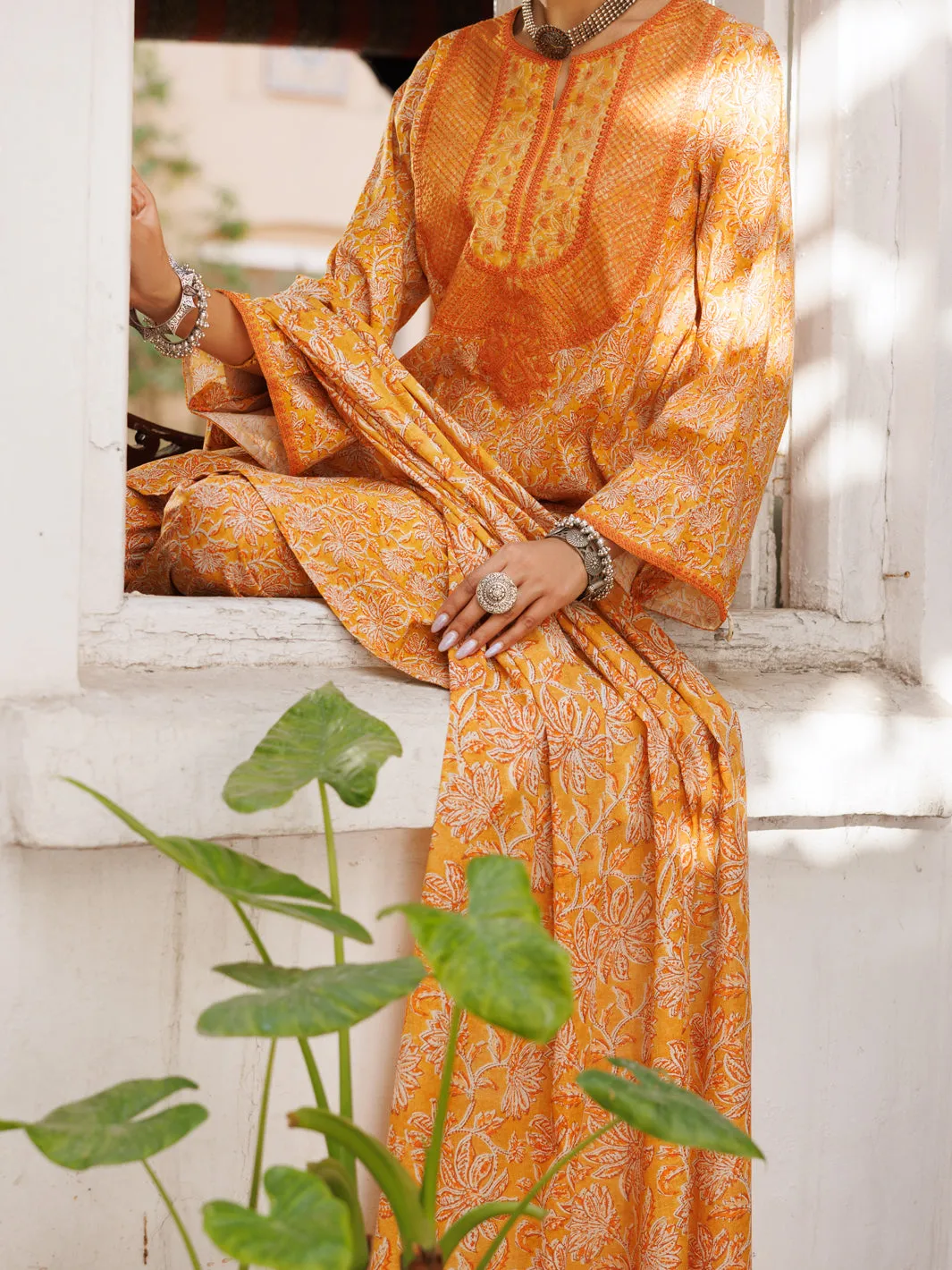 MUSTARD LAWN 3PC STITCHED | ALP-3PS-2131/S FB-2131A sold by Junaid Jamshed product image thumbnail 3