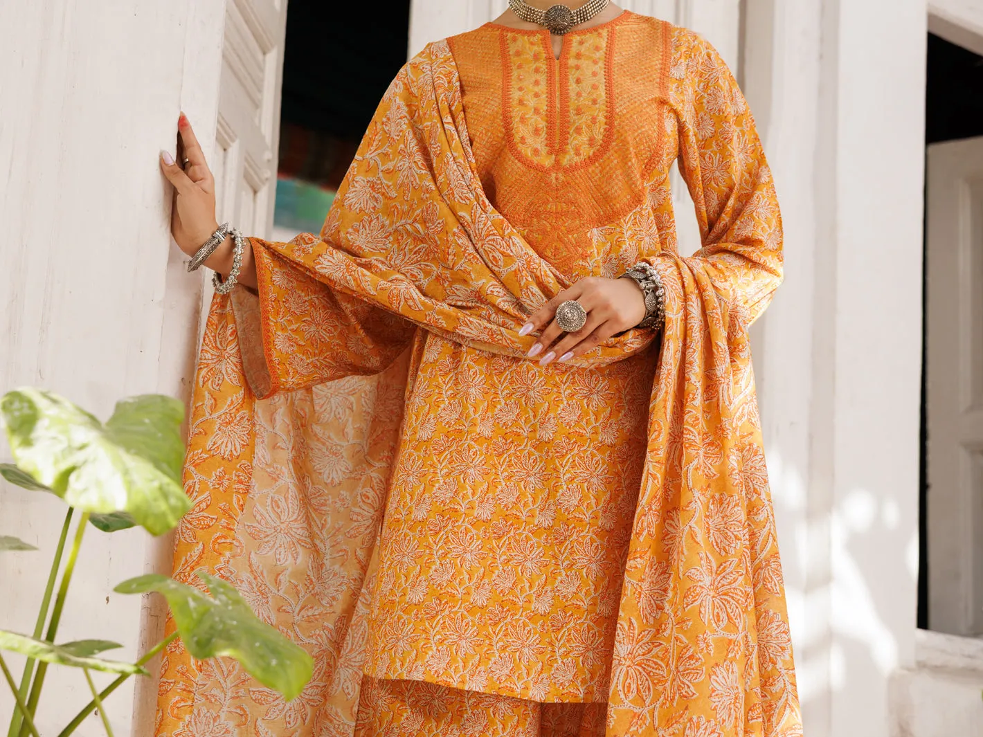 MUSTARD LAWN 3PC STITCHED | ALP-3PS-2131/S FB-2131A sold by Junaid Jamshed product image thumbnail 4
