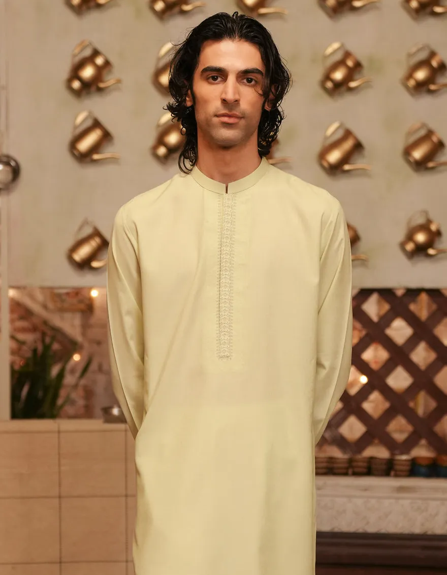 GREEN BLENDED KURTA | JJK-A-47433/S25/JJ9846-SF sold by Junaid Jamshed product image thumbnail 2