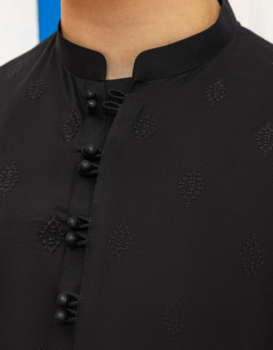 BLACK COTTON KURTA | JTK-A-50124/S25/JJ95 sold by Junaid Jamshed product image thumbnail 2