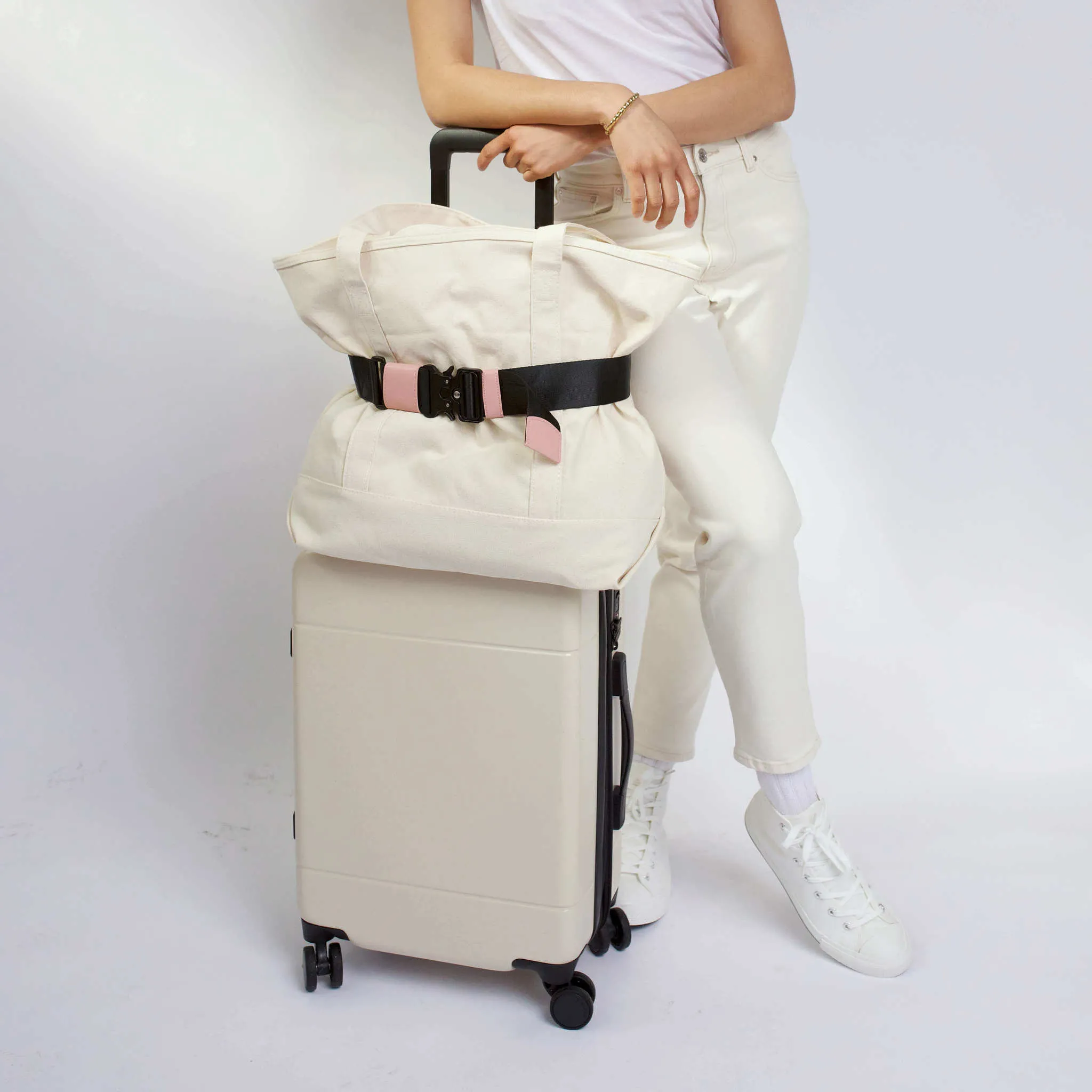 Travel Belt - Bubblegum sold by Cincha Travel product image thumbnail 5