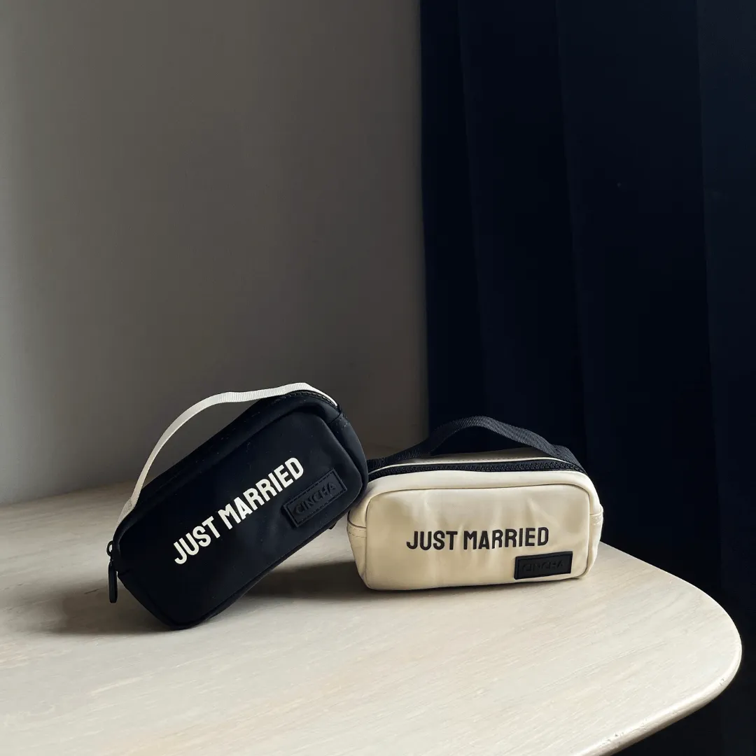 The Bag Buddy - Just Married (Jet) sold by Cincha Travel product image thumbnail 4