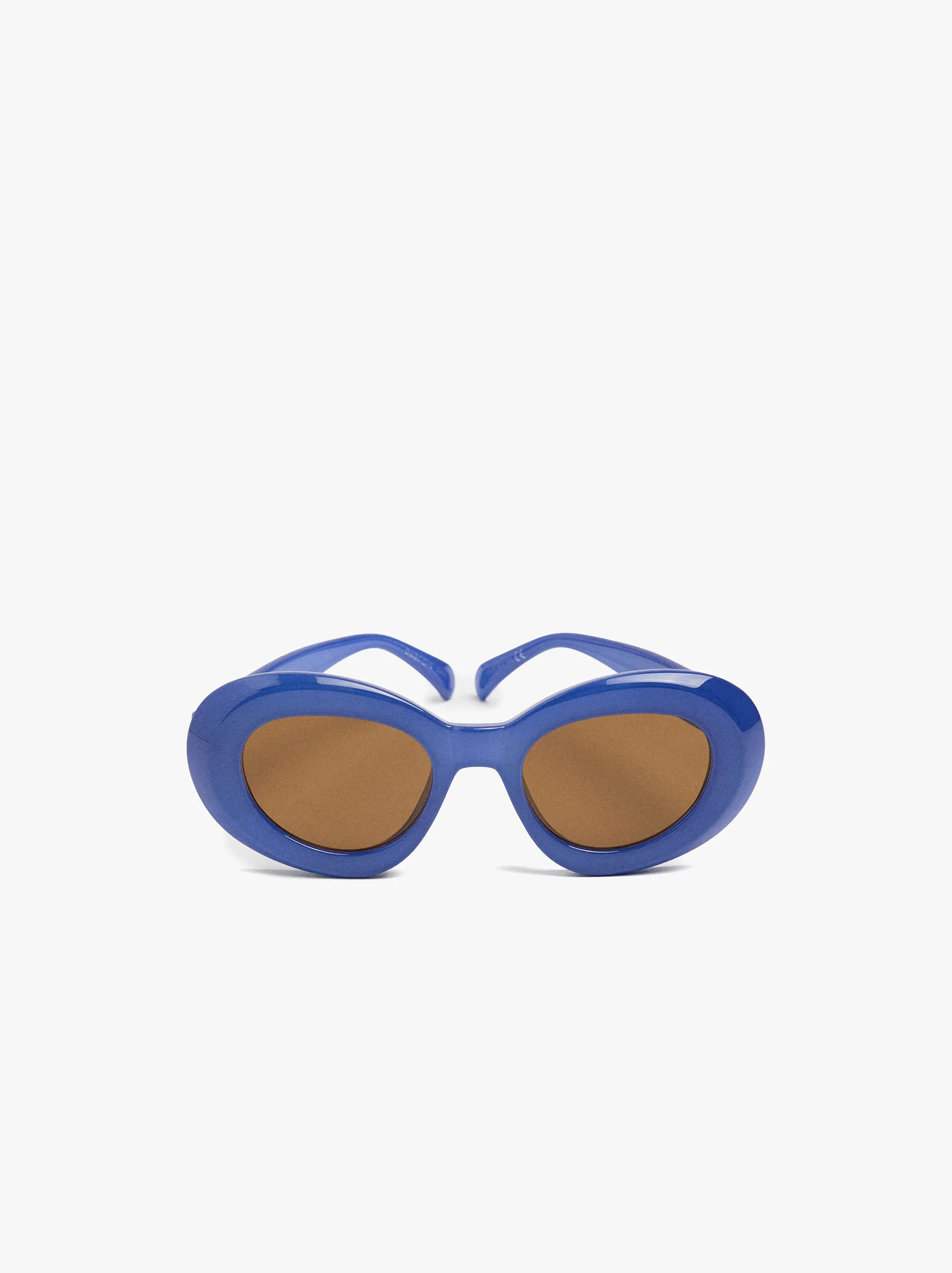 Oval sunglasses sold by Parfois