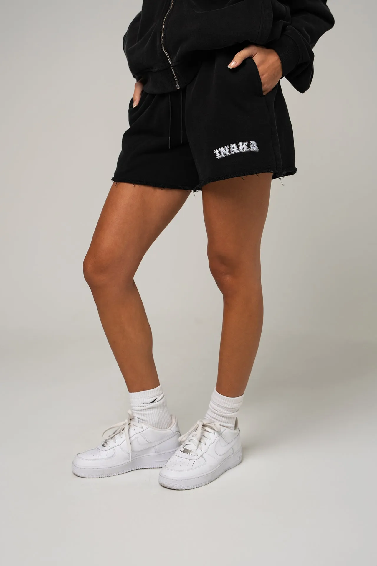 MEN'S FLEECE SHORTS - BLACK sold by Inaka power product image thumbnail 4