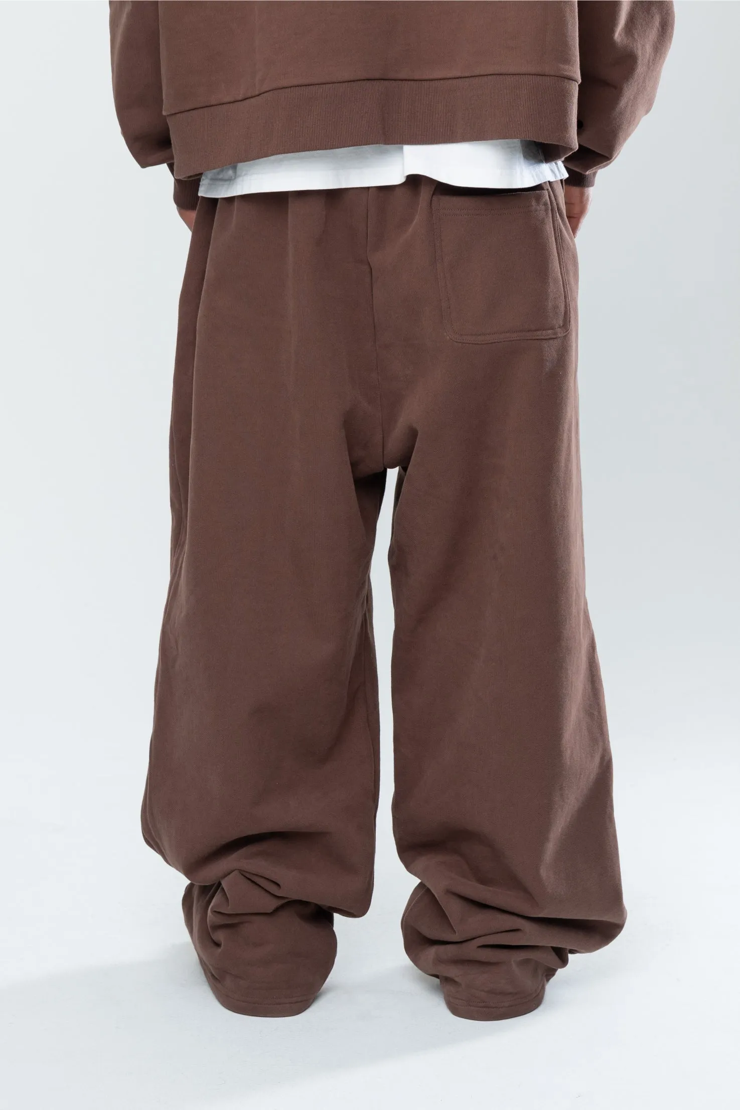 BASICS BAGGY SWEATS - ESPRESSO sold by Inaka power product image thumbnail 5