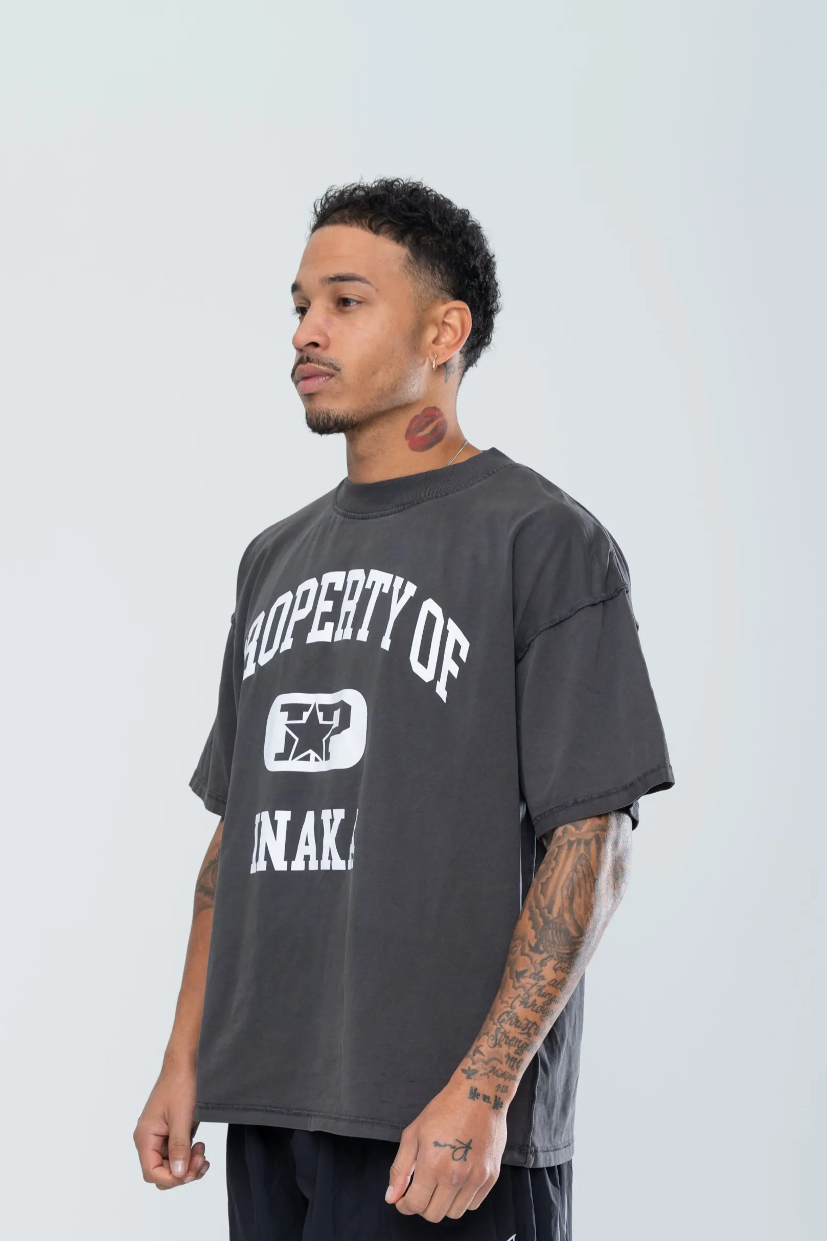 PROPERTY REVERSE TEE - VINTAGE BLACK sold by Inaka power product image thumbnail 4