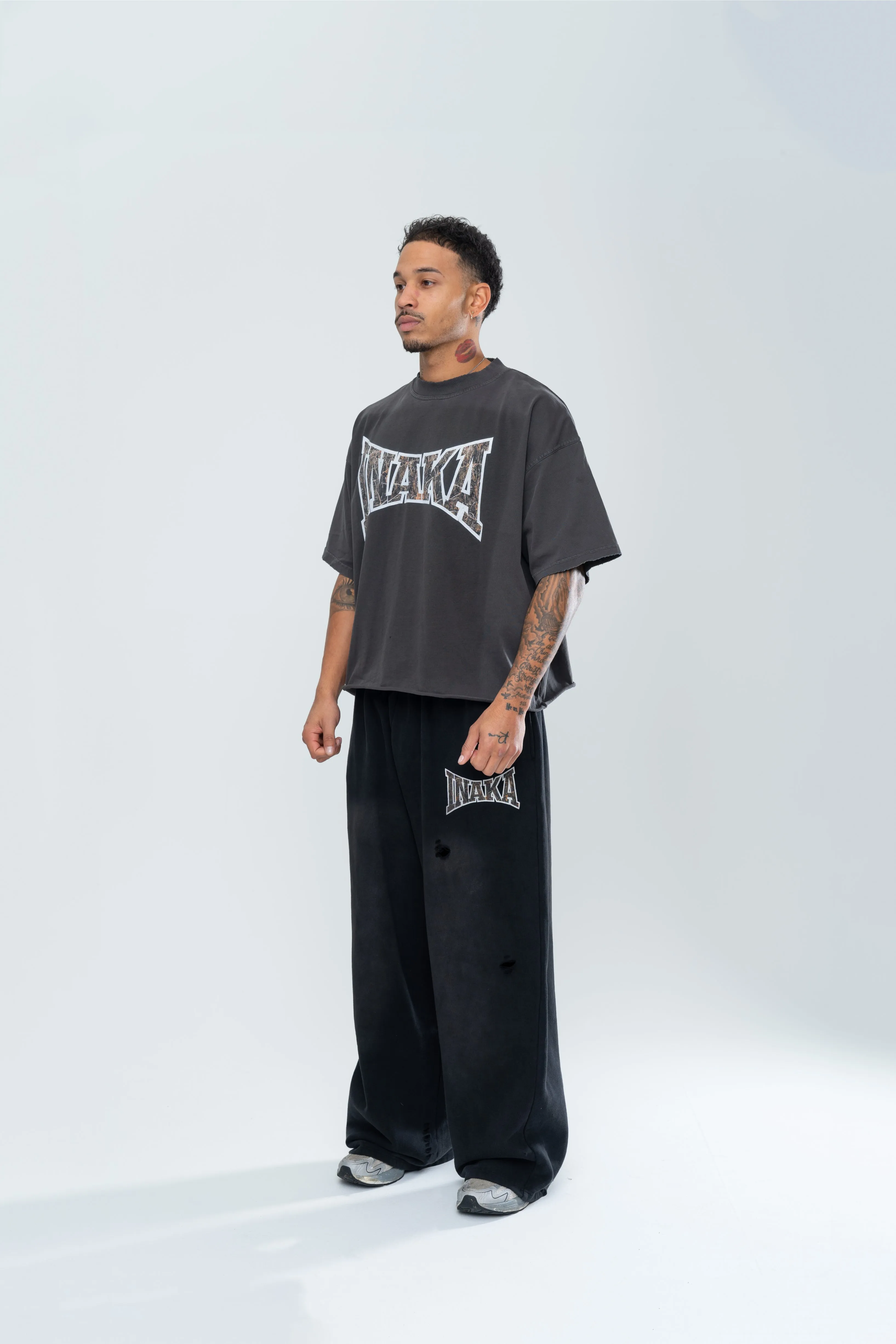 POWERSHOT DISTRESSED BAGGY SWEATPANTS sold by Inaka power product image thumbnail 3