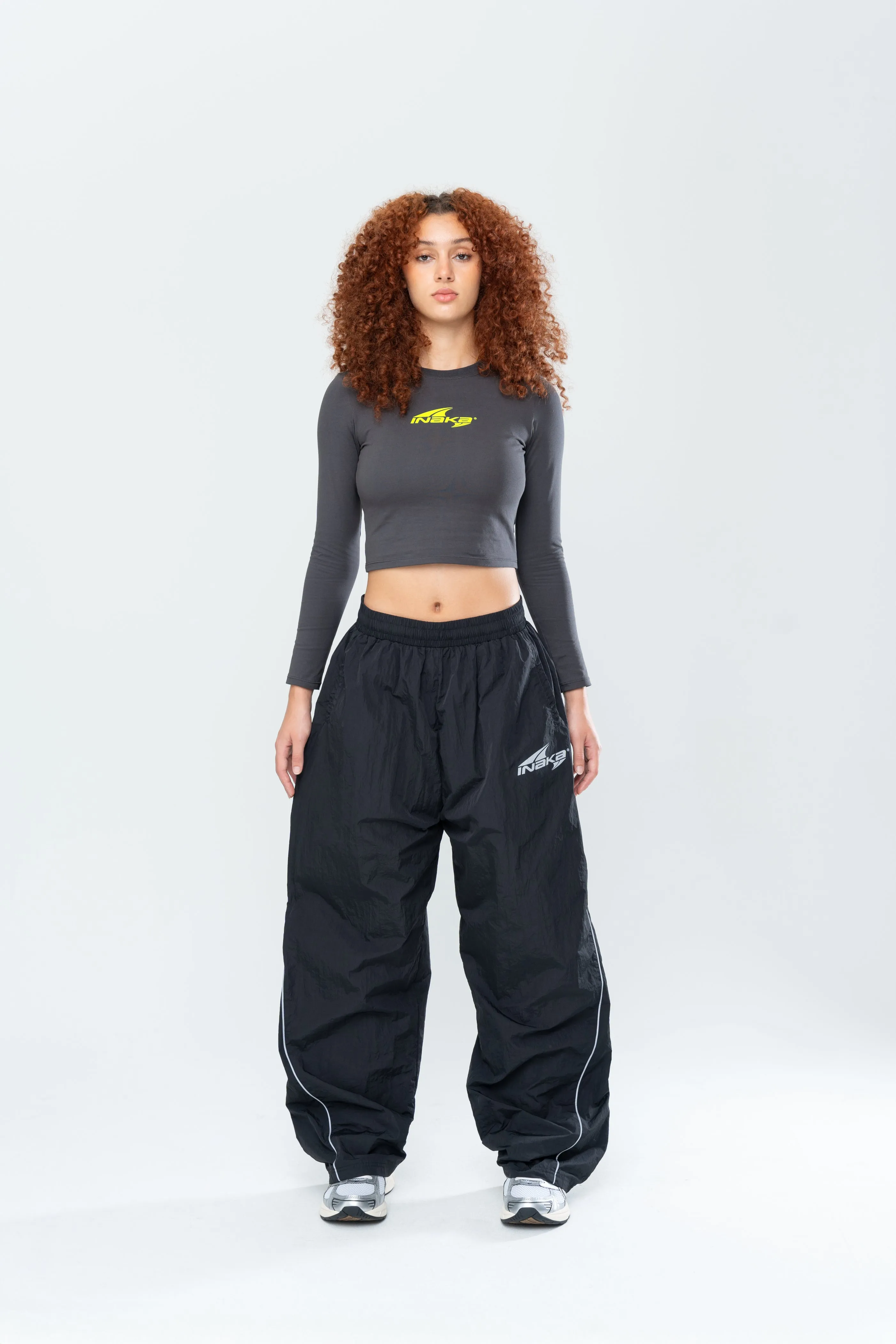 TUNDRA CROPPED LS - ASPHALT sold by Inaka power product image thumbnail 2