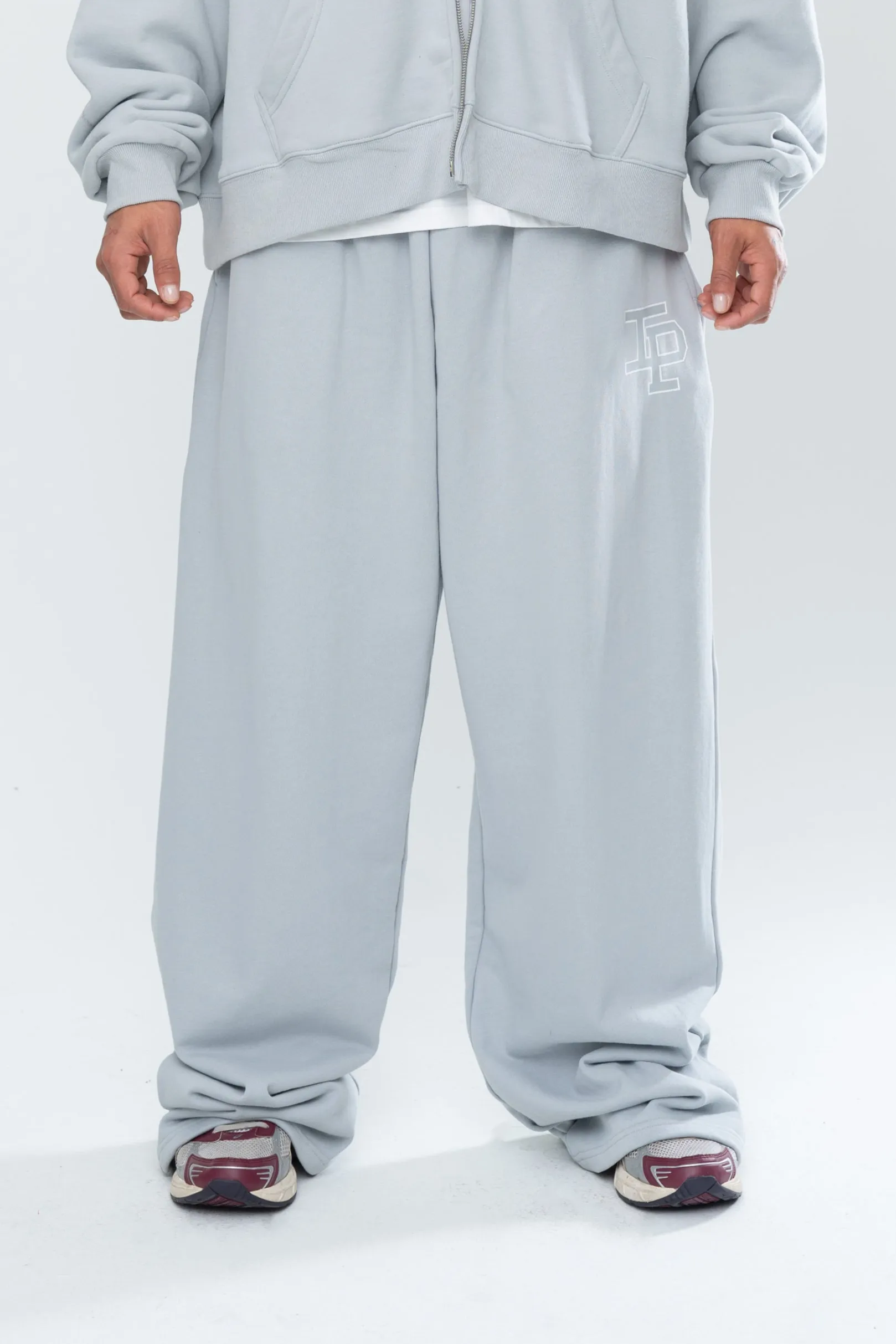 CLASSIC BAGGY SWEATS - GREY sold by Inaka power