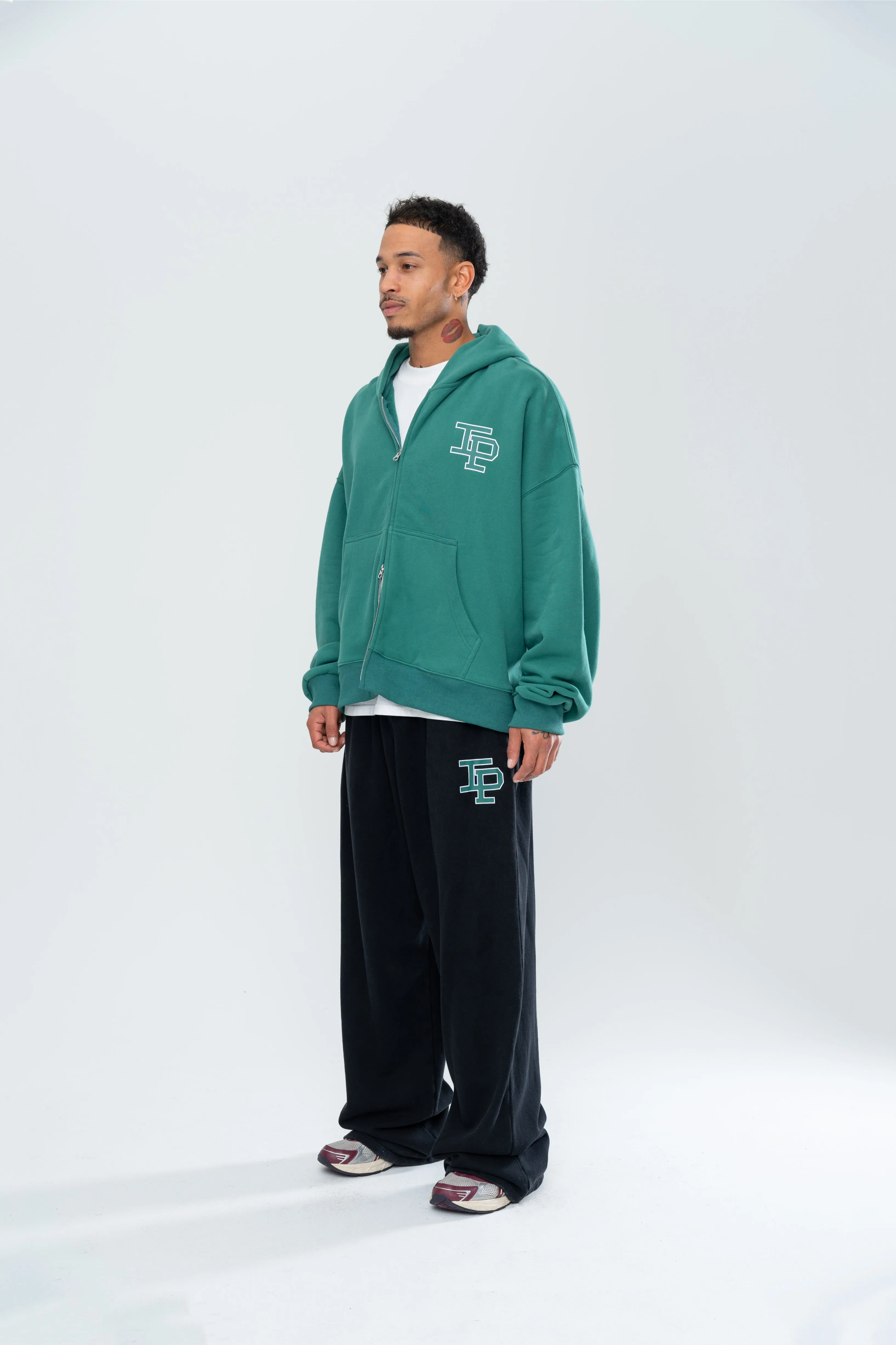 CLASSIC DOUBLE ZIP HOODIE - FOREST GREEN sold by Inaka power product image thumbnail 4