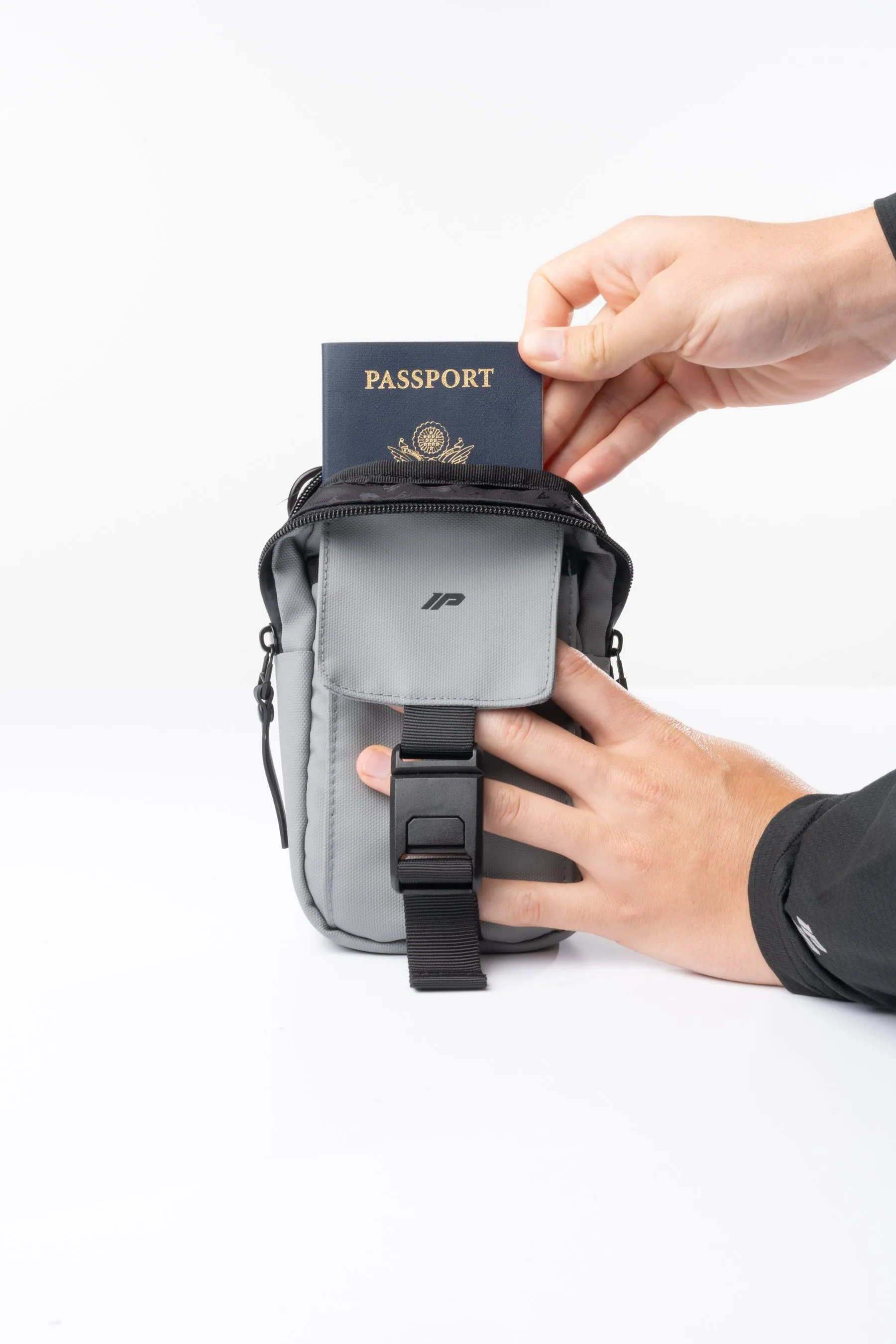 Utility Tech Crossbody - Steel sold by Inaka power product image thumbnail 5